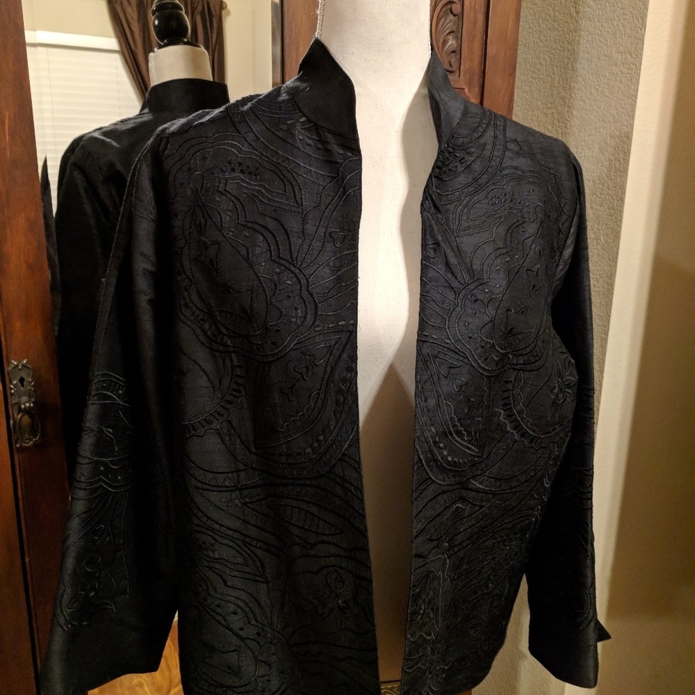 Gorgeous 100% Shantung Silk Jacket
